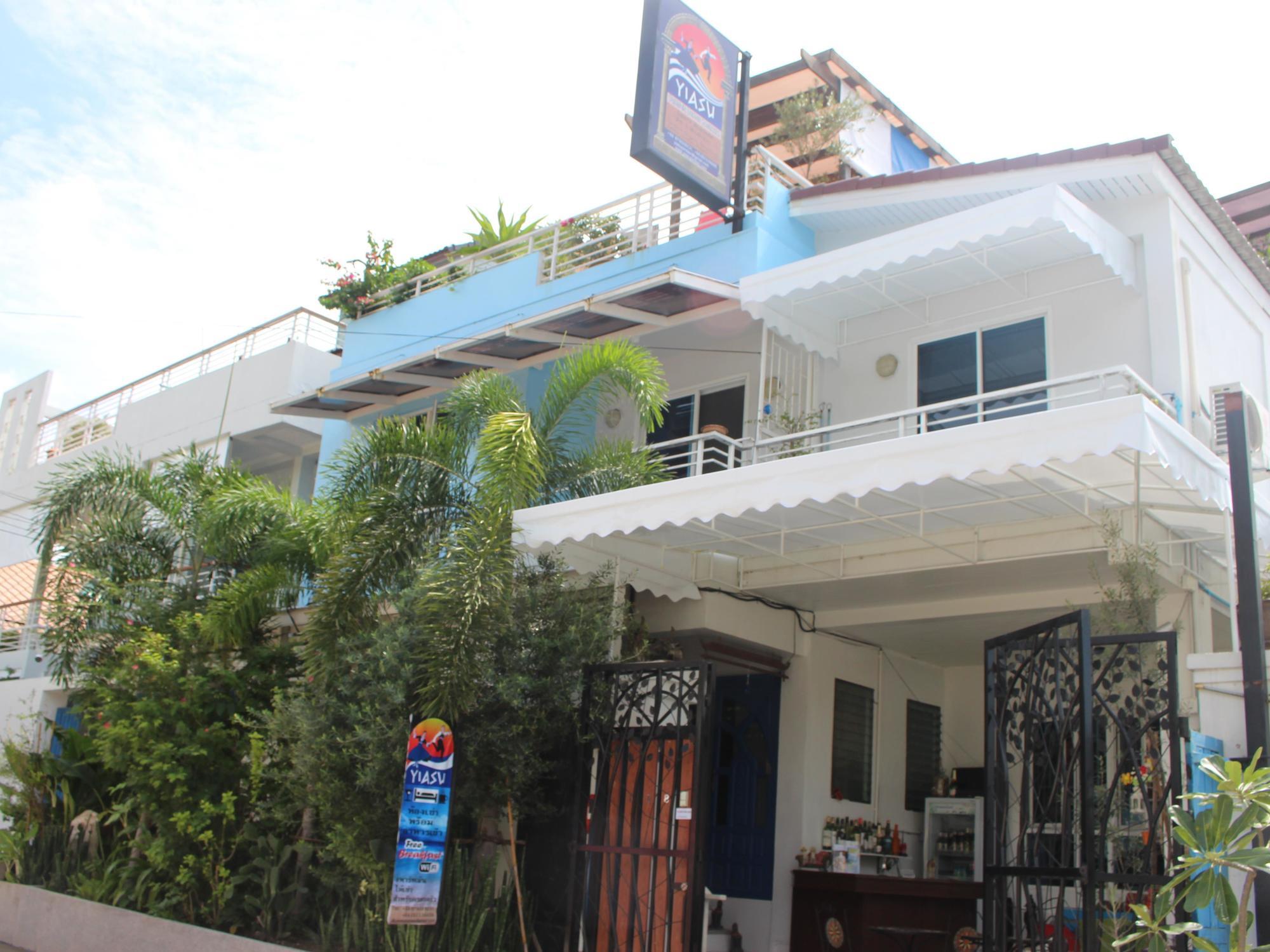 Yiasu Bed And Breakfast Pattaya Exterior photo